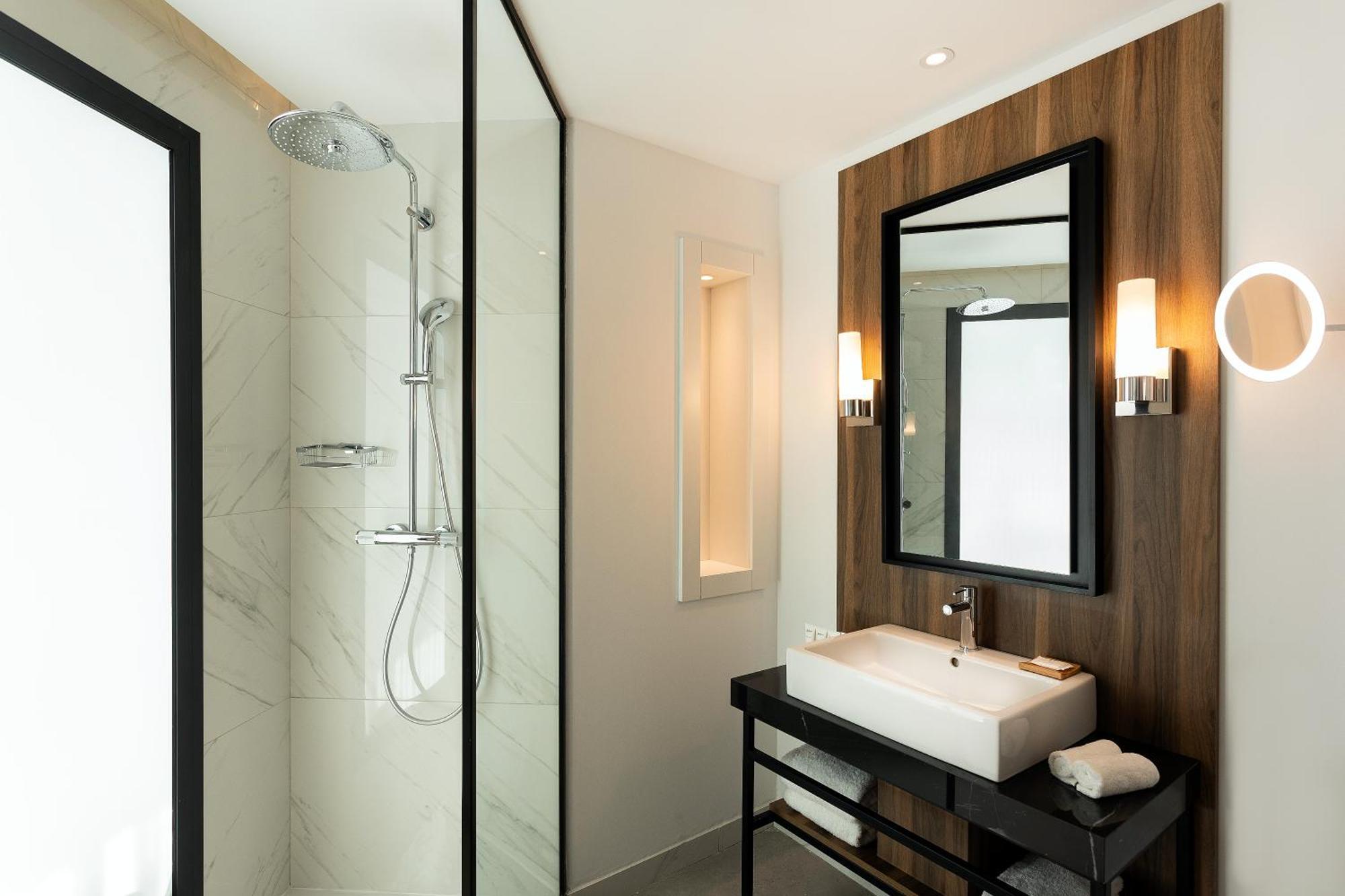 Radisson Hotel Tunis, City Center Extérieur photo